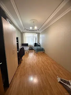 Satılır 3 otaqlı mənzil 167 m²