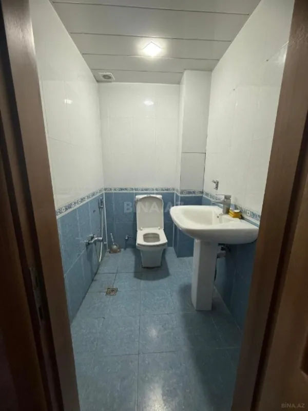 Satılır 3 otaqlı mənzil 167 m²