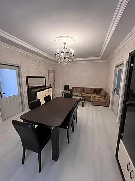 Satılır 3 otaqlı mənzil 74 m²