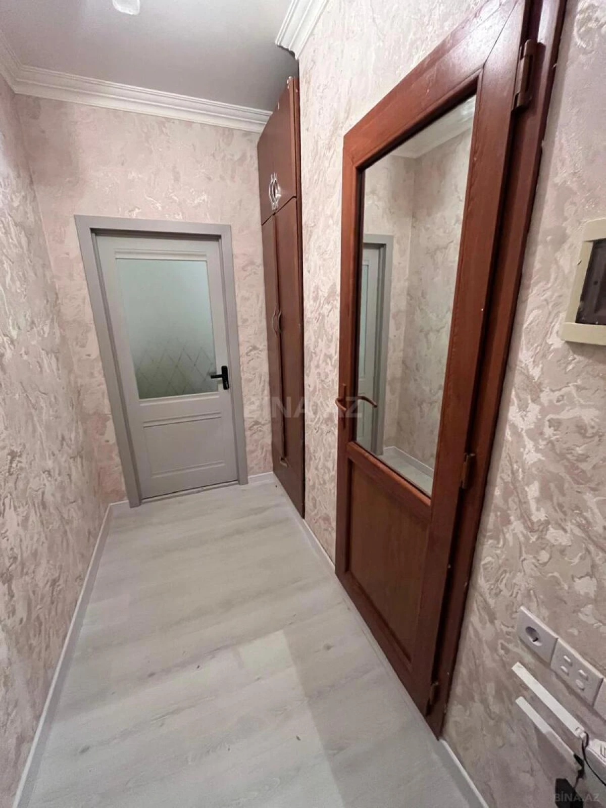 Satılır 3 otaqlı mənzil 74 m²