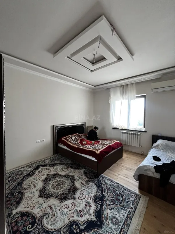 Satılır 7 otaqlı həyət evi 320 m²