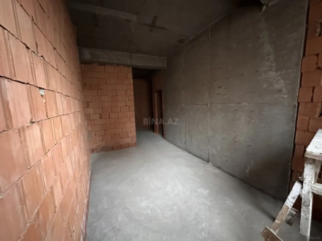 Satılır 2 otaqlı mənzil 80 m²