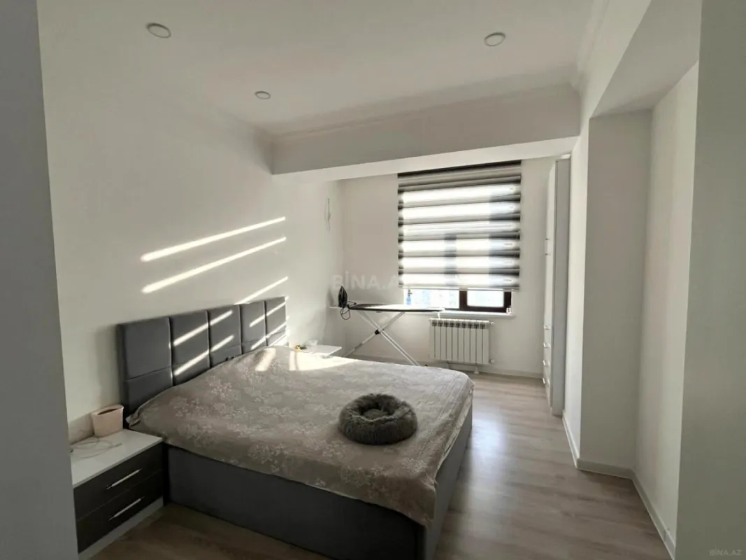 Satılır 2 otaqlı mənzil 100 m²
