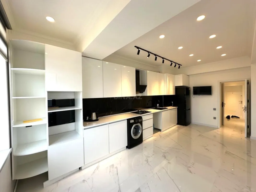 Satılır 2 otaqlı mənzil 100 m²