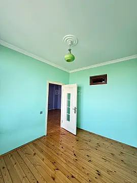 Satılır 2 otaqlı mənzil 73 m²