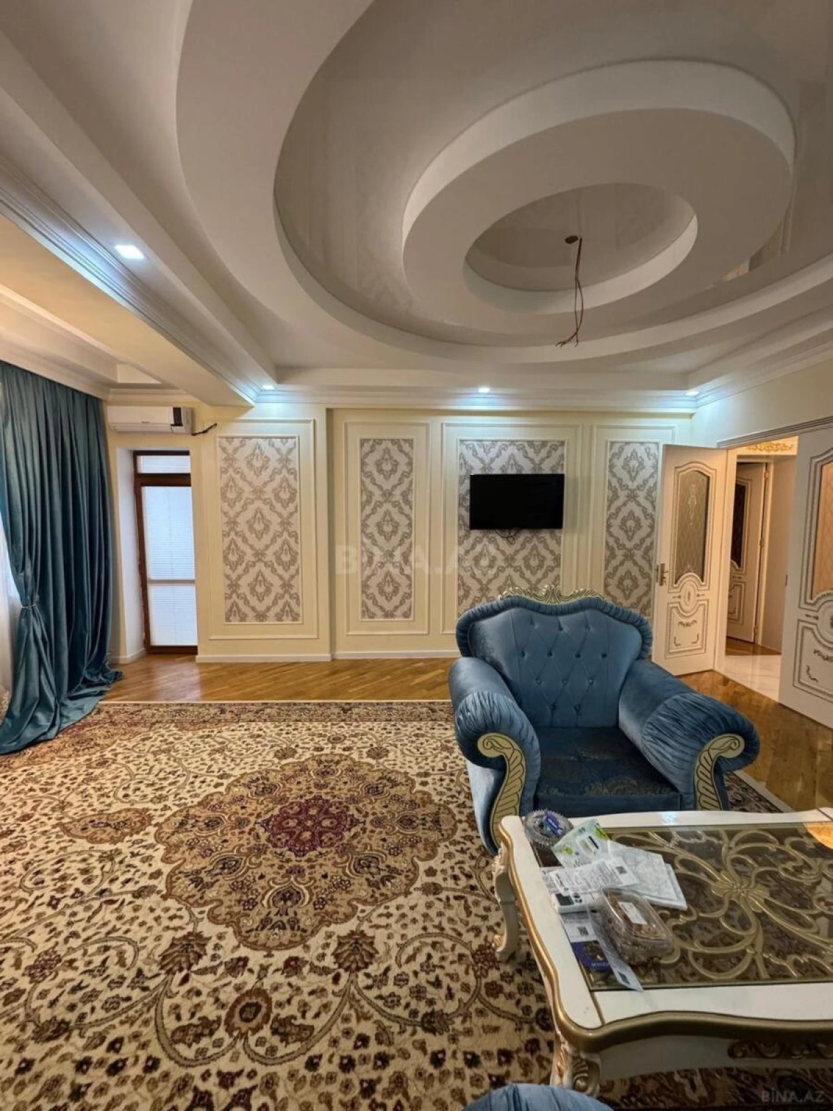 Satılır 2 otaqlı mənzil 78 m²