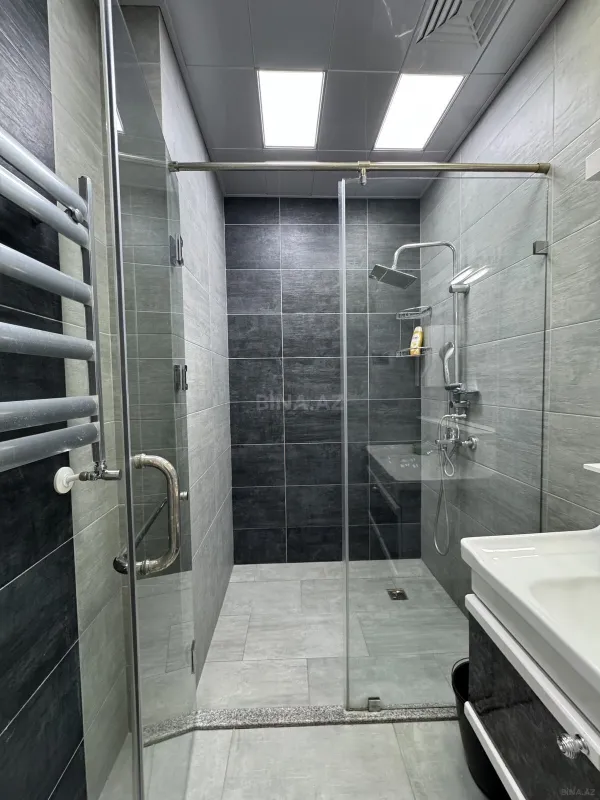 Kirayə verilir 3 otaqlı mənzil 120 m²