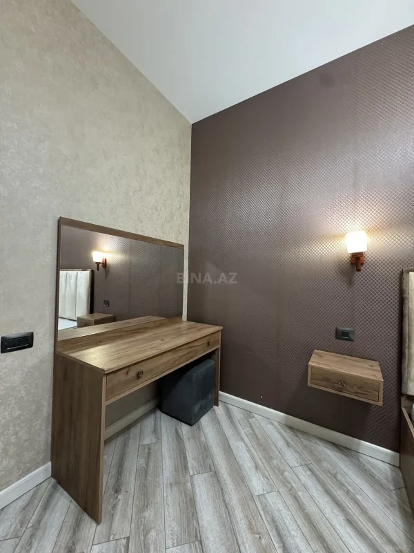 Kirayə verilir 3 otaqlı mənzil 120 m²