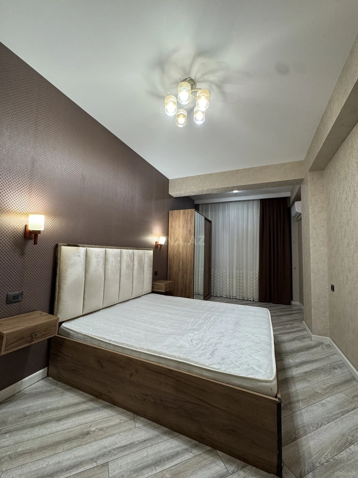 Kirayə verilir 3 otaqlı mənzil 120 m²