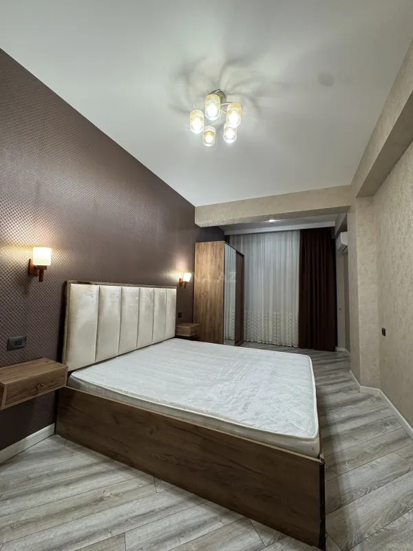 Kirayə verilir 3 otaqlı mənzil 120 m²
