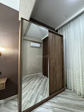Kirayə verilir 3 otaqlı mənzil 120 m²