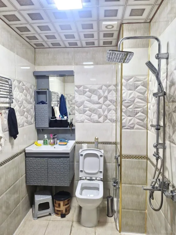 Satılır 2 otaqlı mənzil 56 m²