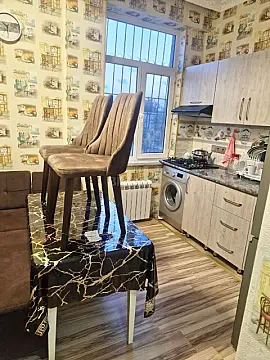Satılır 2 otaqlı mənzil 56 m²