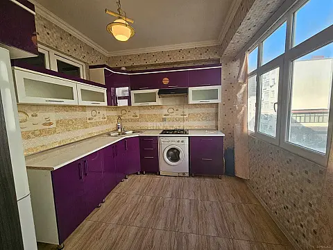 Satılır 2 otaqlı mənzil 57 m²