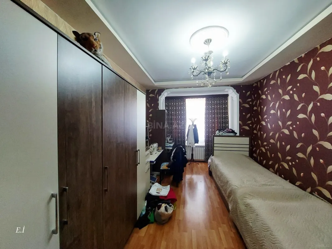 Satılır 3 otaqlı mənzil 72 m²