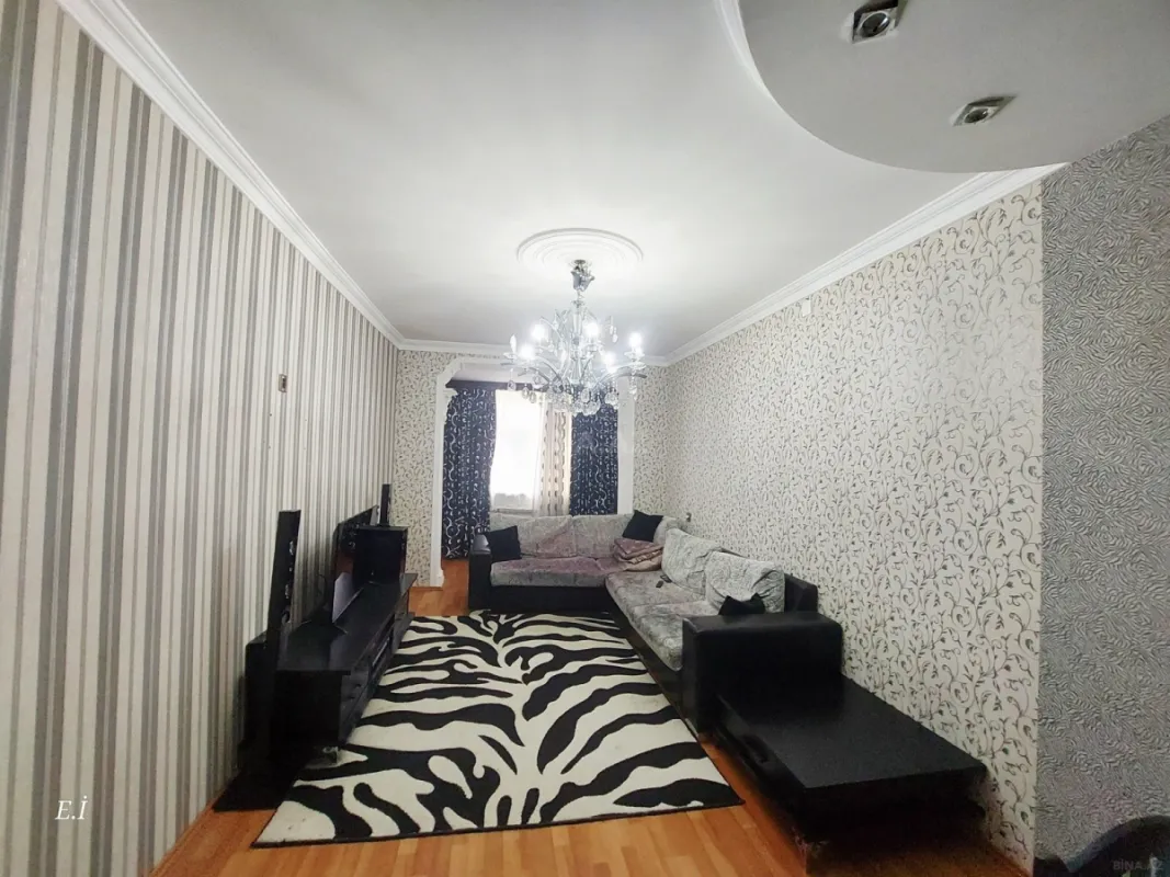 Satılır 3 otaqlı mənzil 72 m²