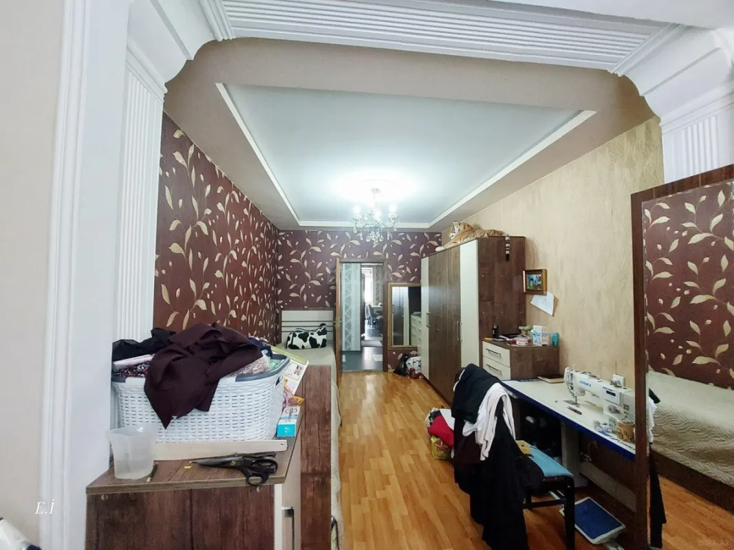 Satılır 3 otaqlı mənzil 72 m²