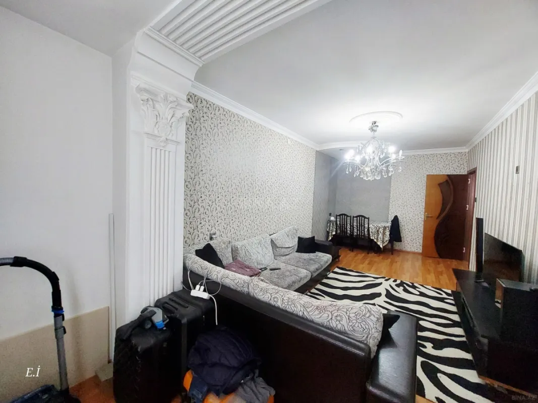 Satılır 3 otaqlı mənzil 72 m²
