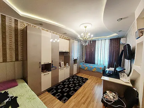 Satılır 3 otaqlı mənzil 72 m²