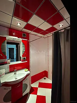 Kirayə verilir 2 otaqlı mənzil 93 m² — Bakı, Xətai 2 otaq 93.00 m²