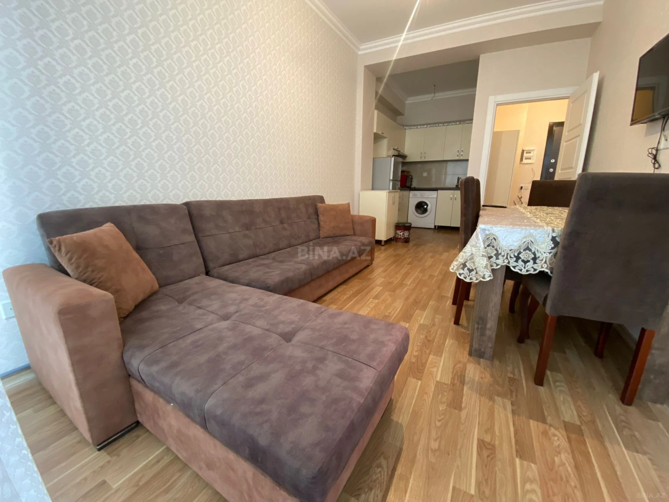Kirayə verilir 2 otaqlı mənzil 55 m²