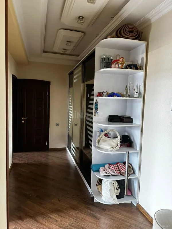 Kirayə verilir 2 otaqlı mənzil 100 m²