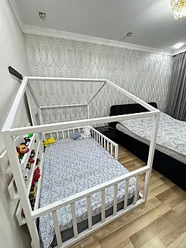 Satılır 2 otaqlı mənzil 100 m²