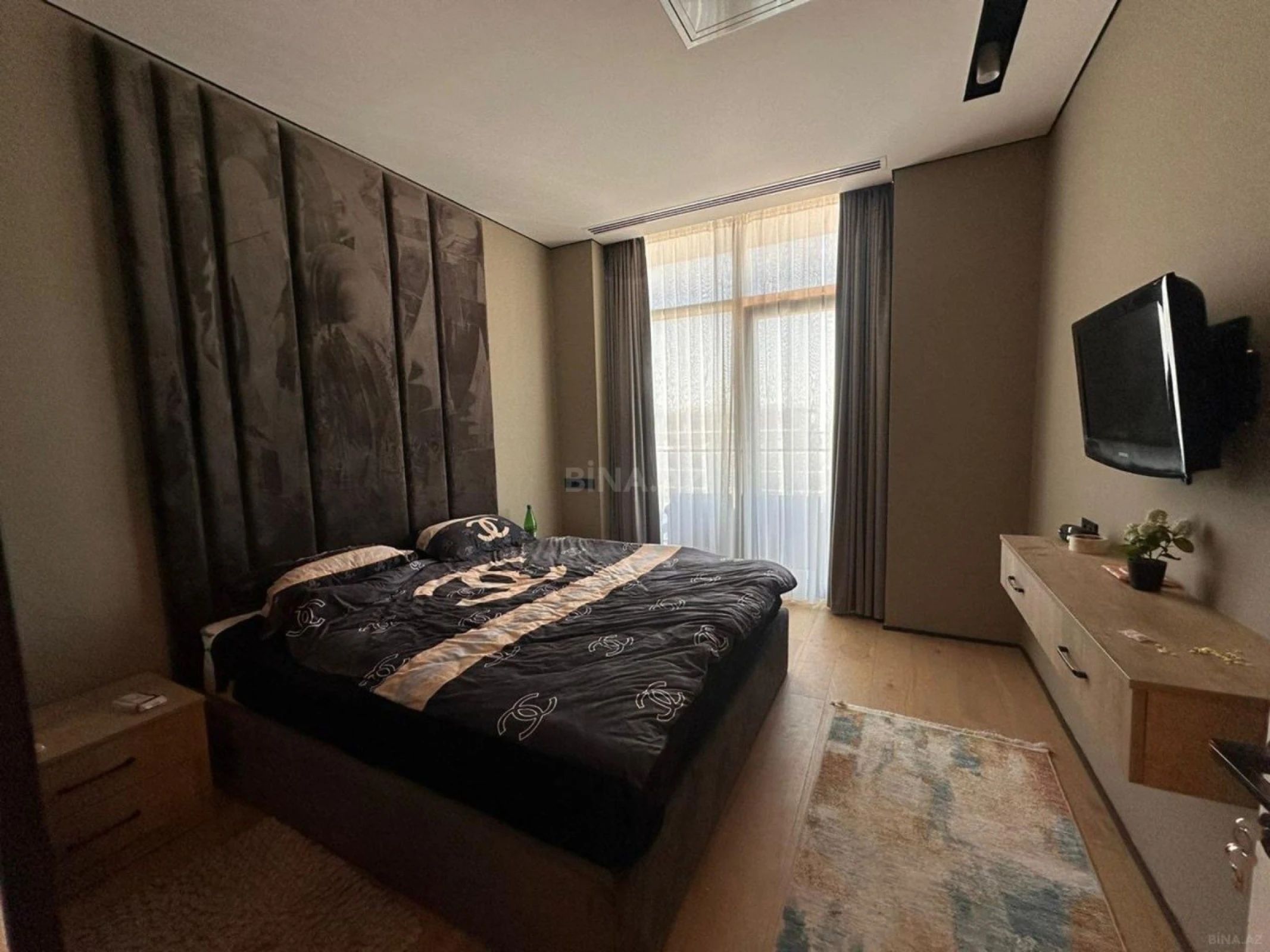 Kirayə verilir 2 otaqlı mənzil 79 m²