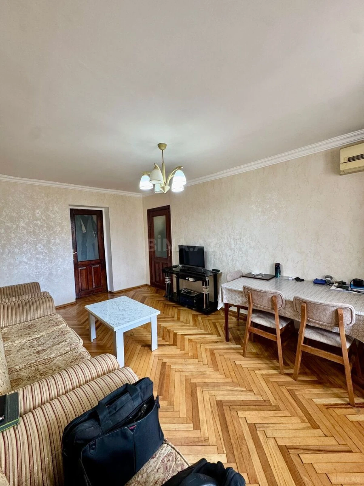 Kirayə verilir 2 otaqlı mənzil 45 m²