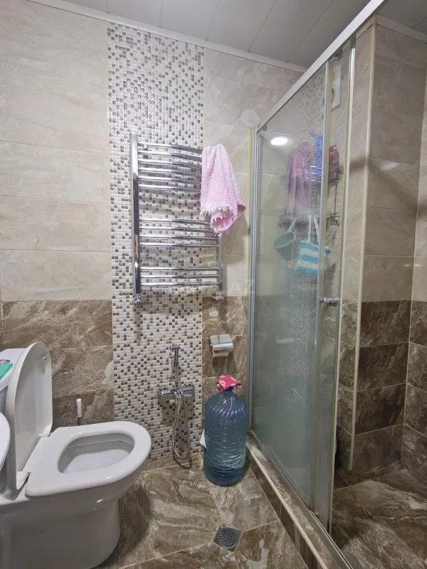 Satılır 2 otaqlı mənzil 64 m²
