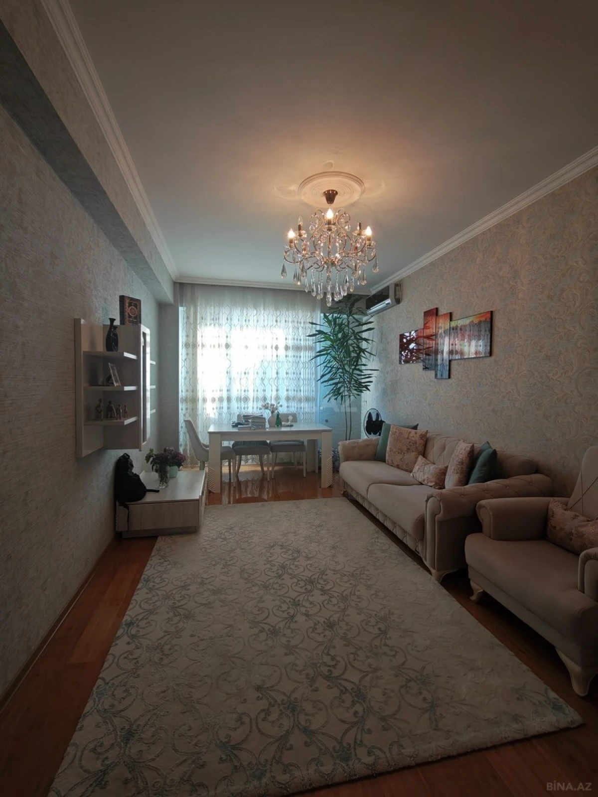 Satılır 2 otaqlı mənzil 64 m²