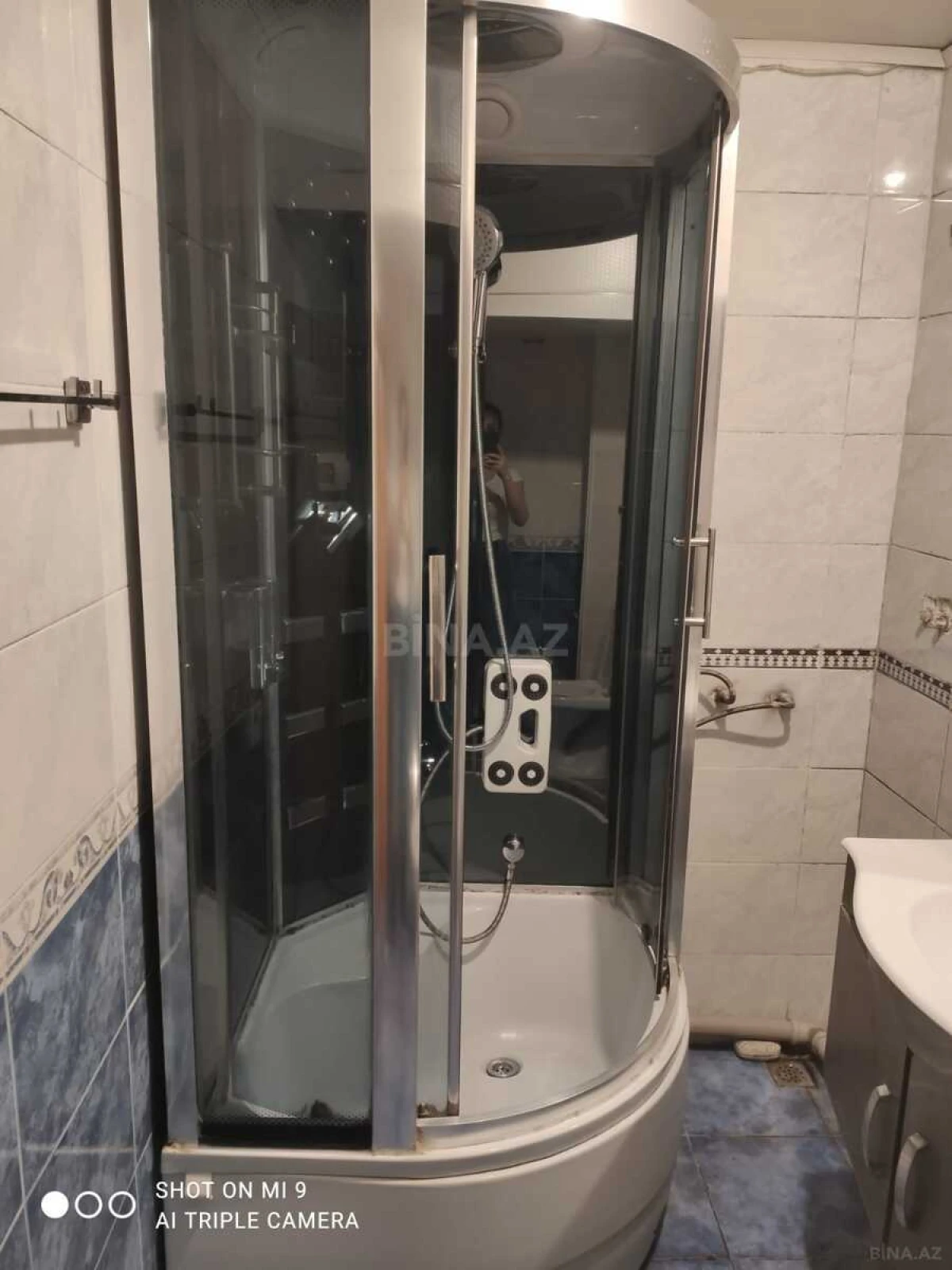 Kirayə verilir 2 otaqlı mənzil 65 m²