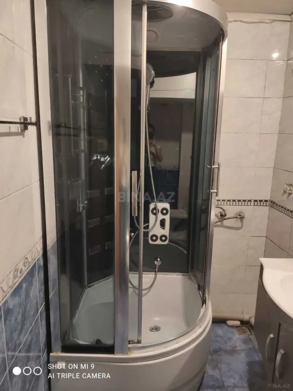 Kirayə verilir 2 otaqlı mənzil 65 m²