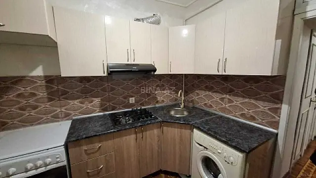 Kirayə verilir 3 otaqlı mənzil 80 m²