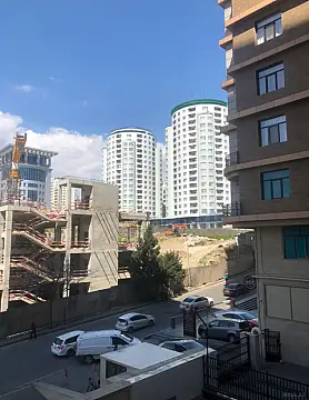 Kirayə verilir 2 otaqlı mənzil 55 m²