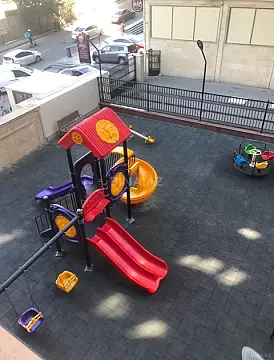 Kirayə verilir 2 otaqlı mənzil 55 m²