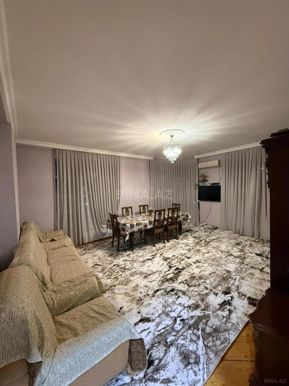 Kirayə verilir 3 otaqlı mənzil 100 m²