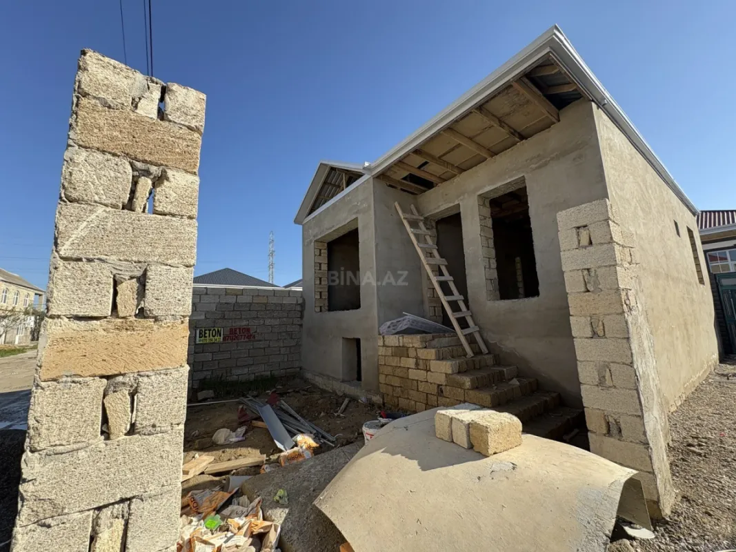 Satılır 3 otaqlı həyət evi 65 m²