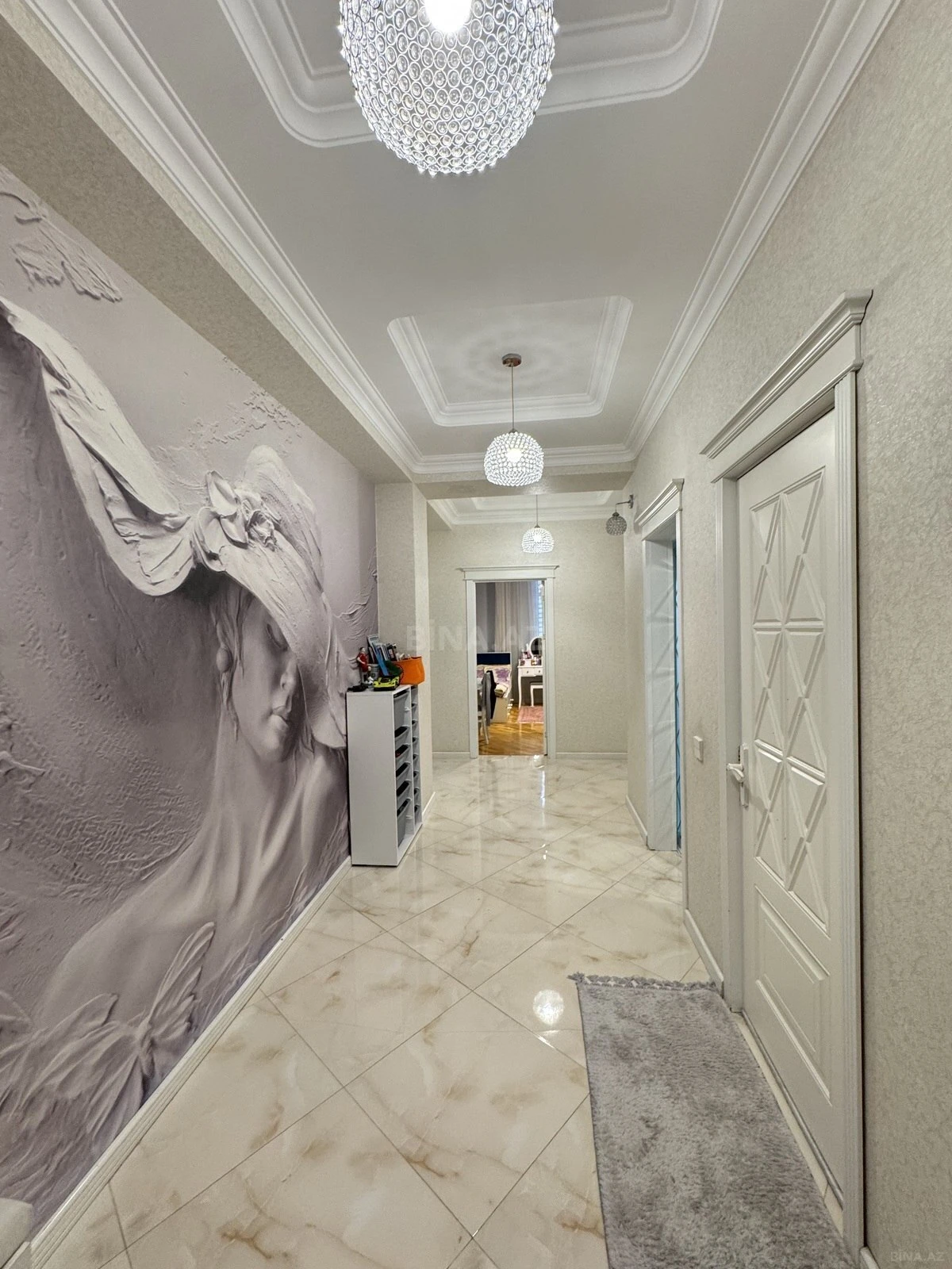 Satılır 3 otaqlı mənzil 92 m²