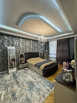 Satılır 3 otaqlı mənzil 92 m²