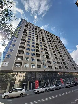 Satılır 3 otaqlı mənzil 145 m²
