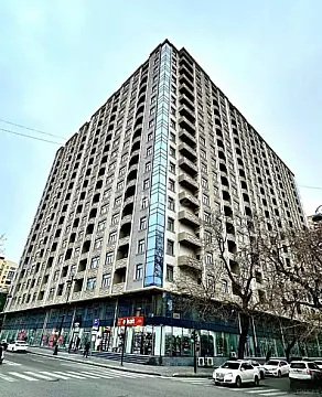 Satılır 3 otaqlı mənzil 145 m² — Bakı 3 otaq 145.00 m²