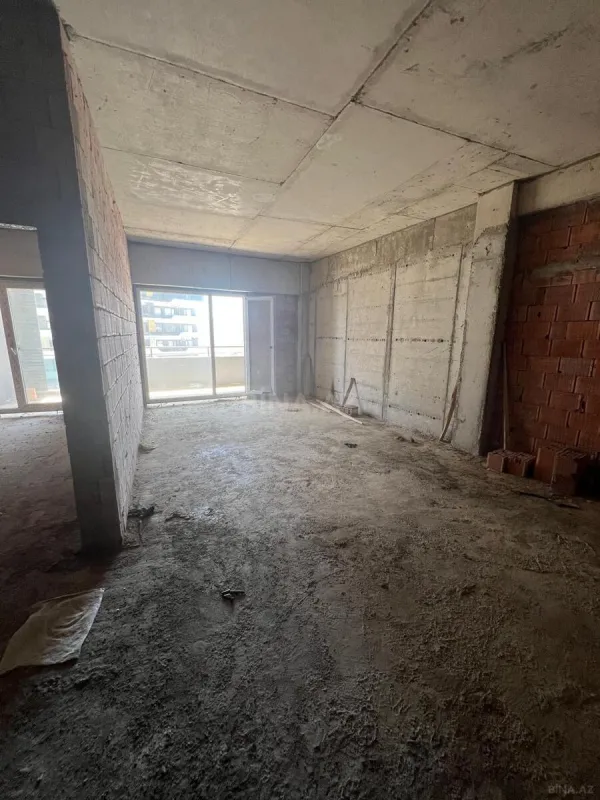 Satılır 1 otaqlı mənzil 66 m²