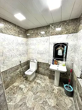 Satılır 2 otaqlı mənzil 62 m²