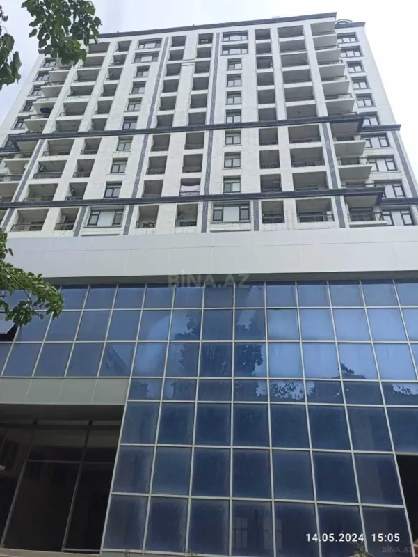 Satılır 3 otaqlı mənzil 143.7 m²