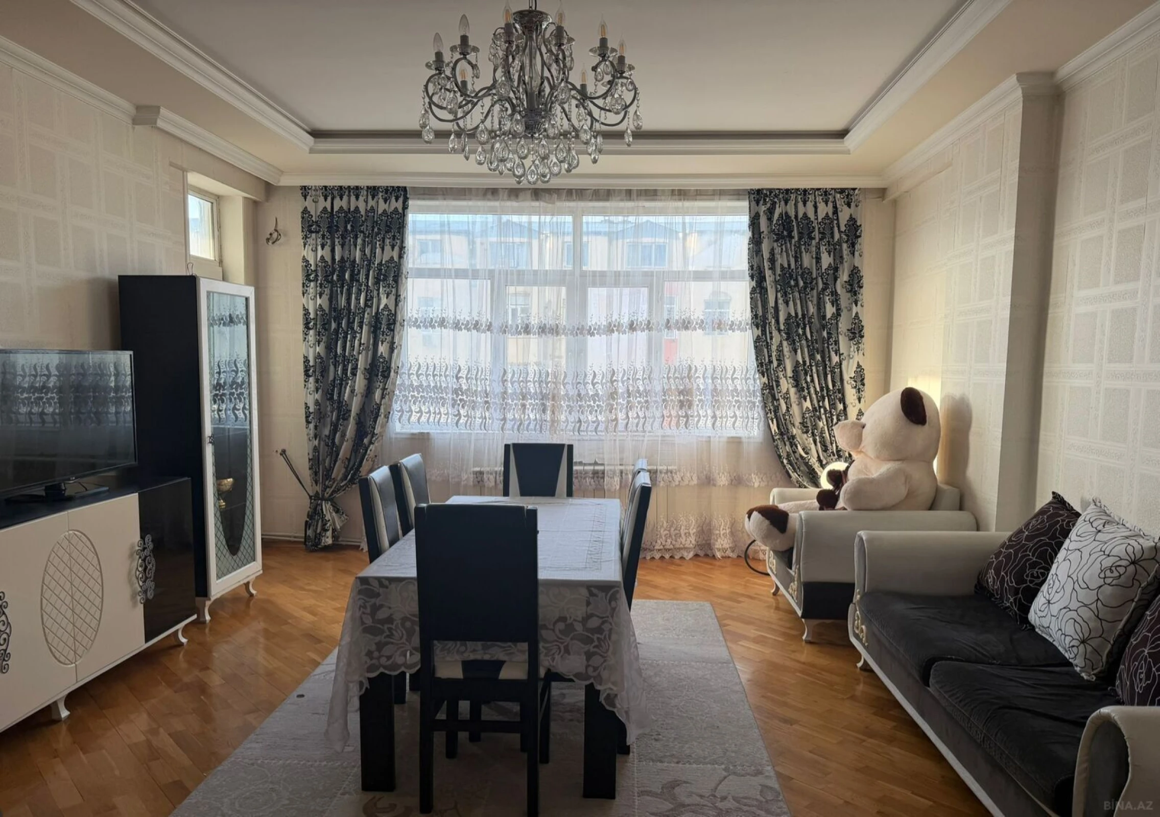 Satılır 3 otaqlı mənzil 115 m²