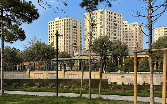 Satılır 3 otaqlı mənzil 120 m²