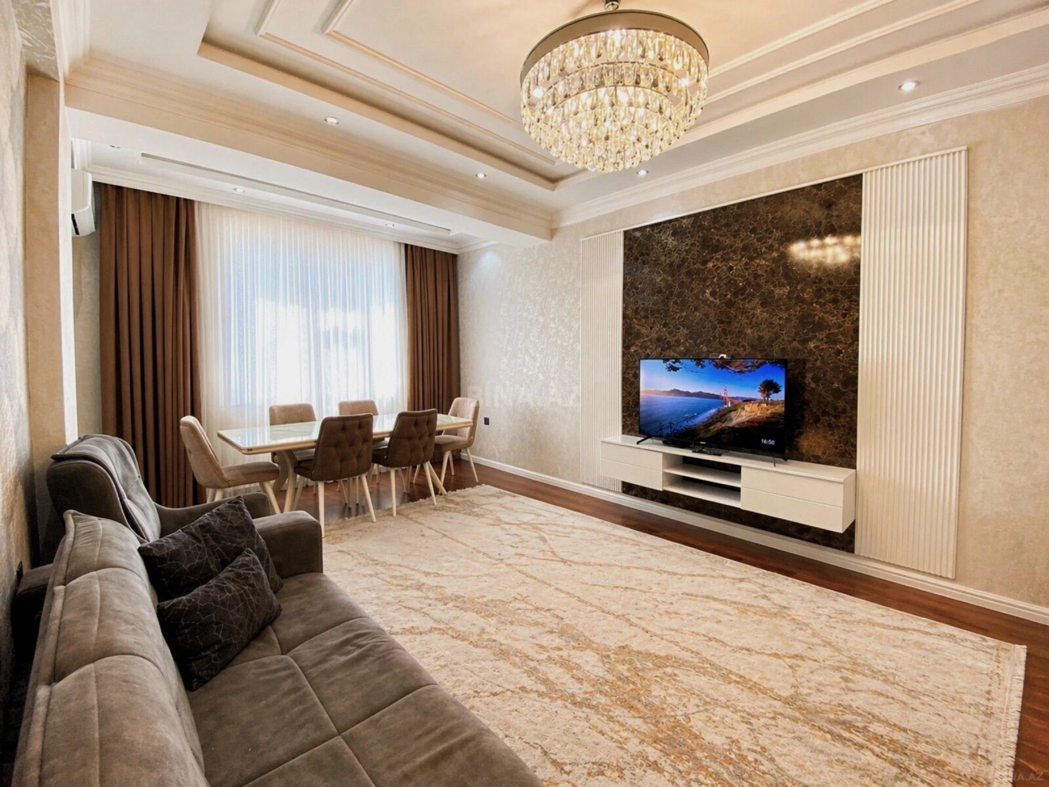 Satılır 3 otaqlı mənzil 120 m²