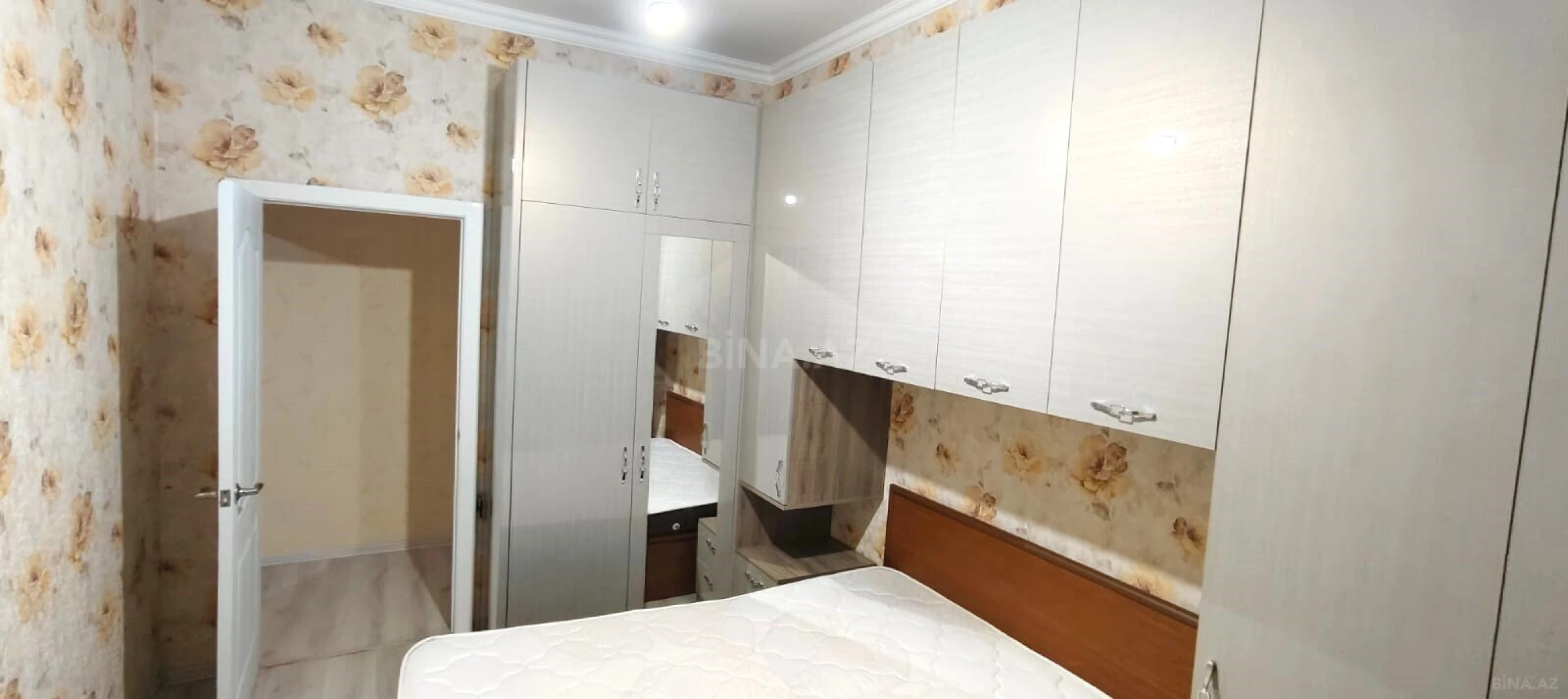 Kirayə verilir 2 otaqlı mənzil 63 m²