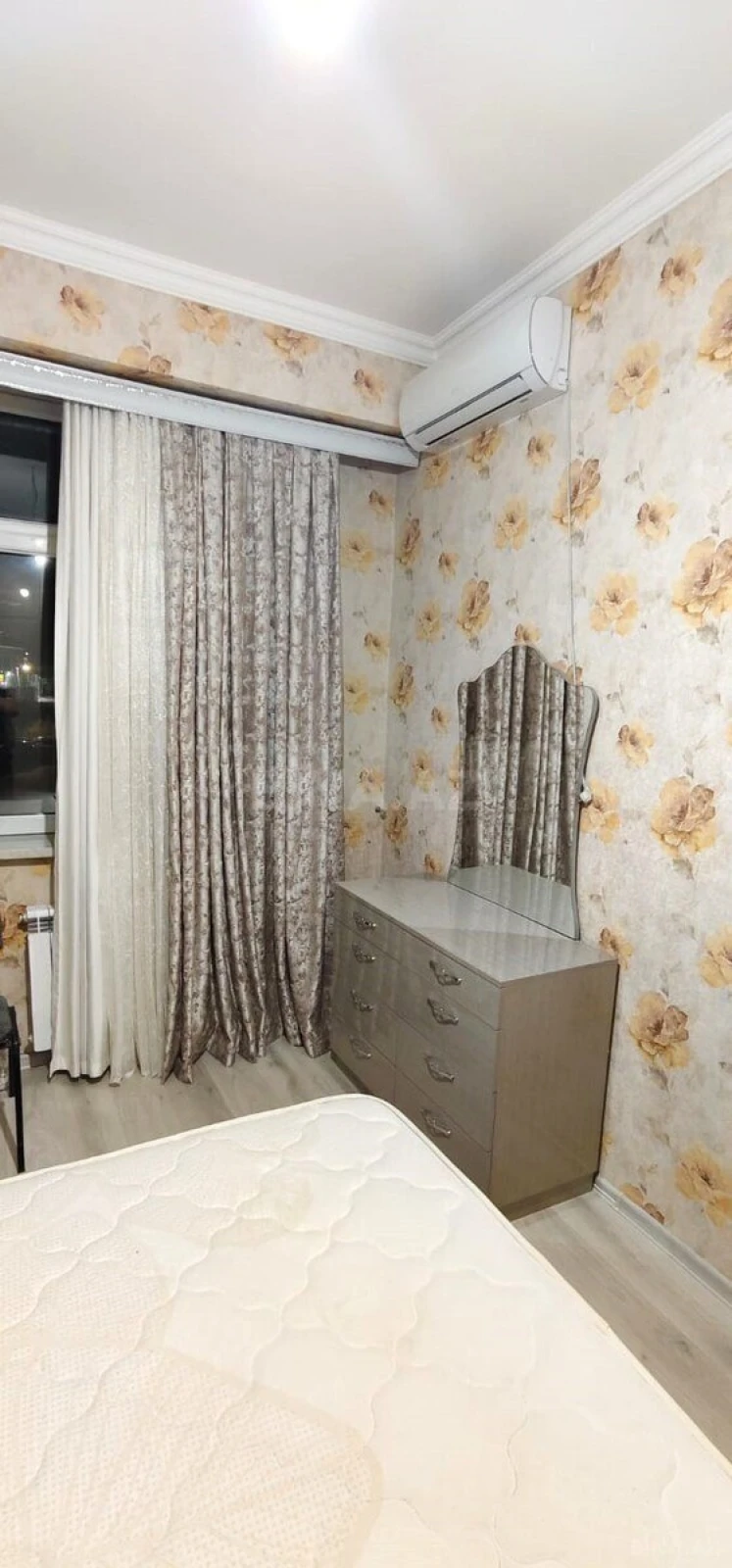 Kirayə verilir 2 otaqlı mənzil 63 m²